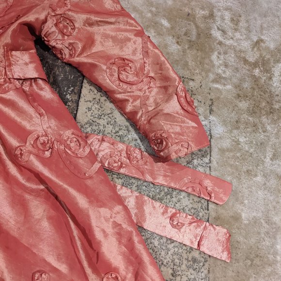 Red Dress - Picture 8 of 9